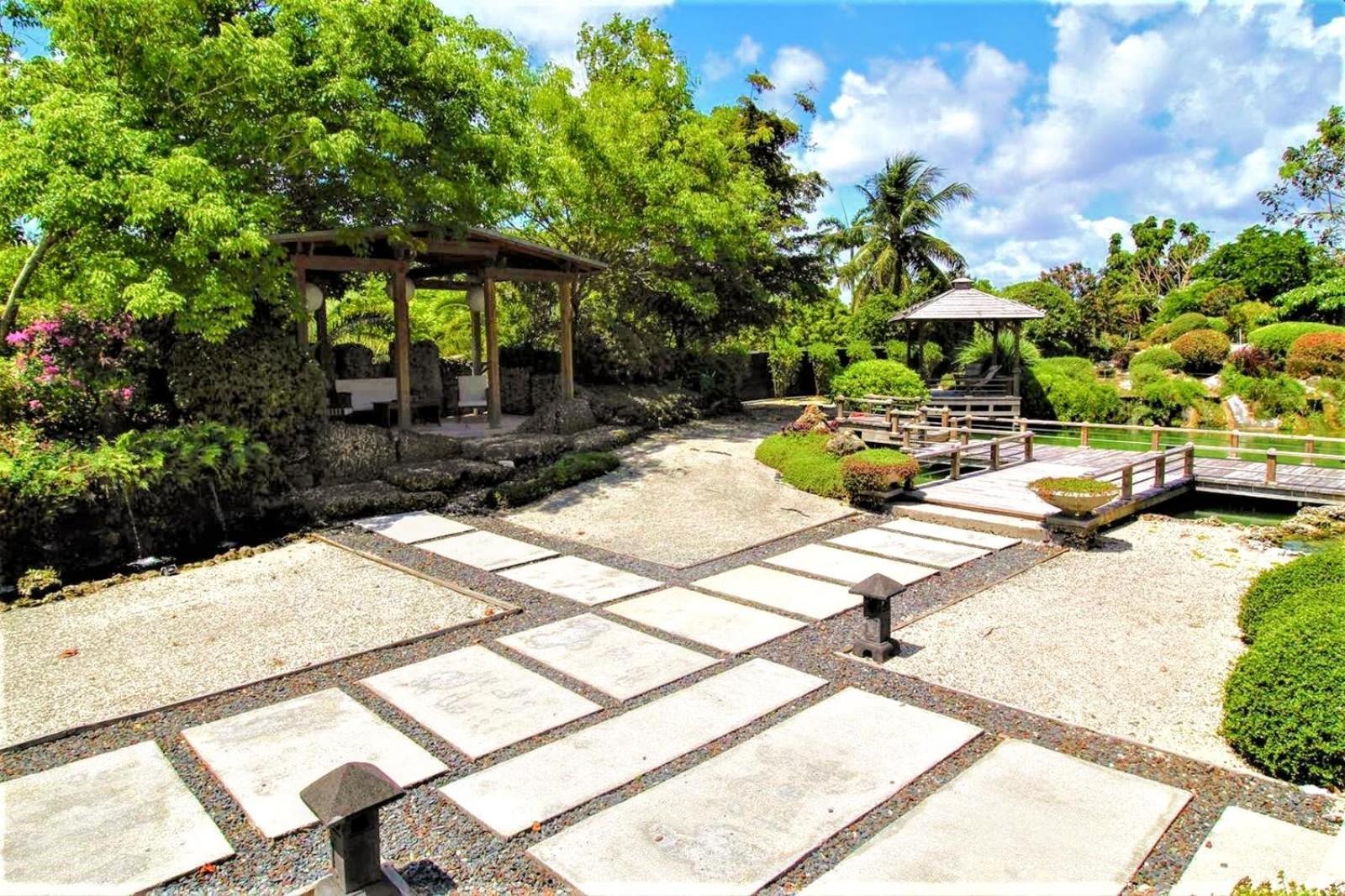 Willa Magical Wonderkoi House In A Japanese Koi Garden Miami Zewnętrze zdjęcie